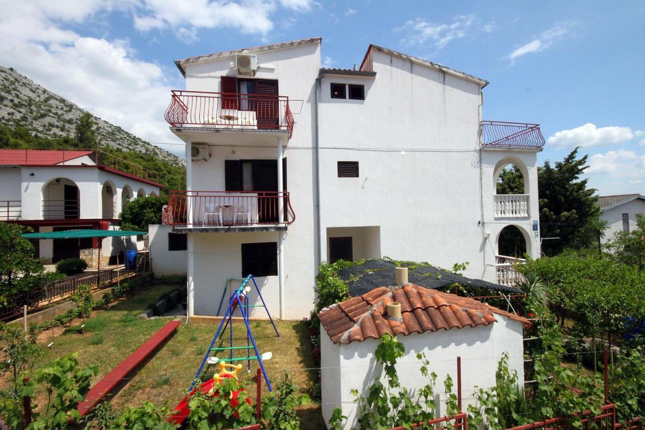 Apartments With A Parking Space Starigrad, Paklenica - 6431 Екстер'єр фото