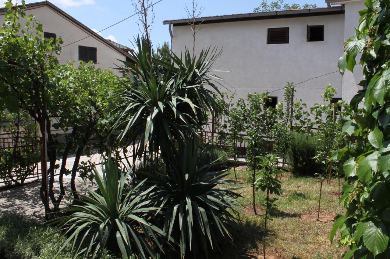 Apartments With A Parking Space Starigrad, Paklenica - 6431 Екстер'єр фото