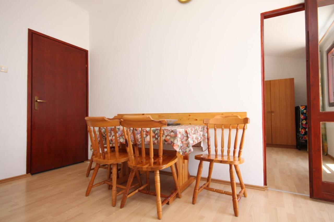 Apartments With A Parking Space Starigrad, Paklenica - 6431 Екстер'єр фото