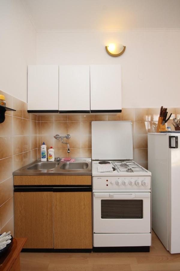 Apartments With A Parking Space Starigrad, Paklenica - 6431 Екстер'єр фото