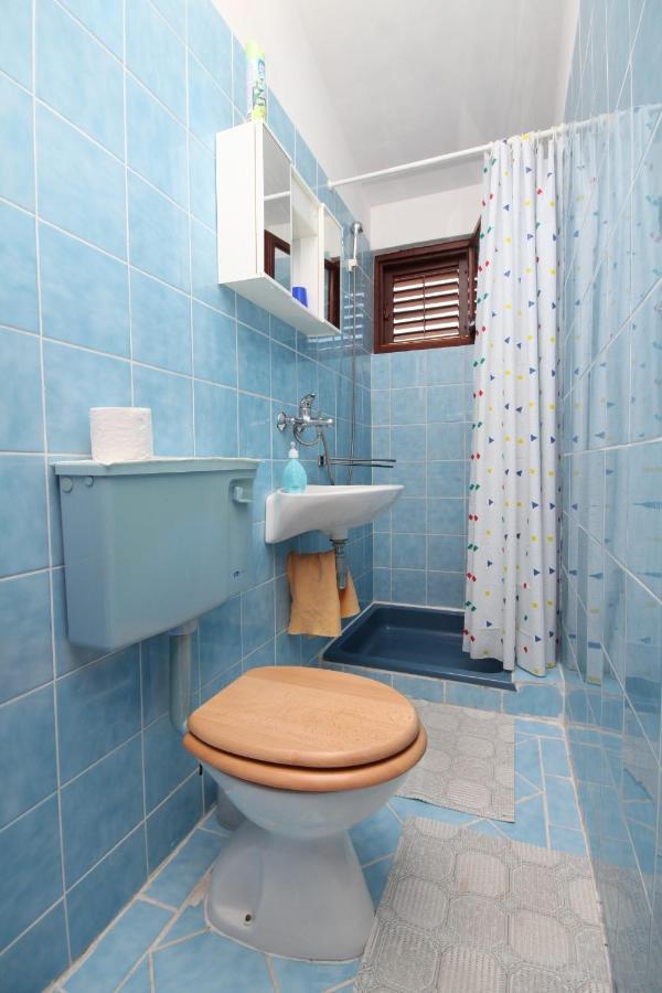 Apartments With A Parking Space Starigrad, Paklenica - 6431 Екстер'єр фото